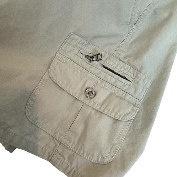 Sundance Women’s Khaki Cargo Shorts Size 14 Granola Girl Hiking Ripstop Outdoor - Picture 3 of 6